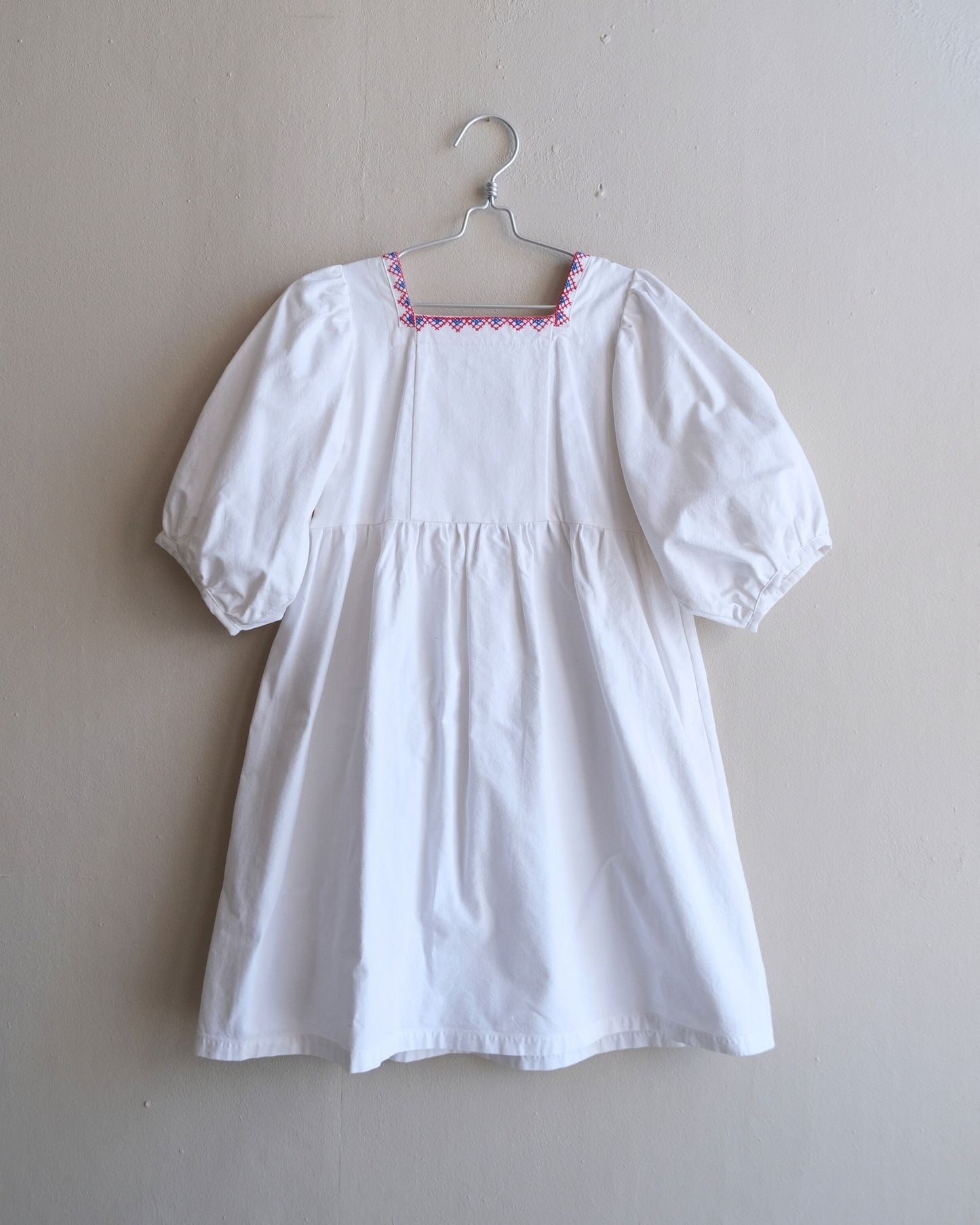 DRESS size 122/128