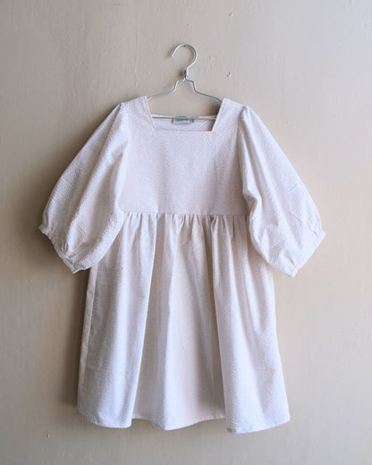 DRESS size 122/128