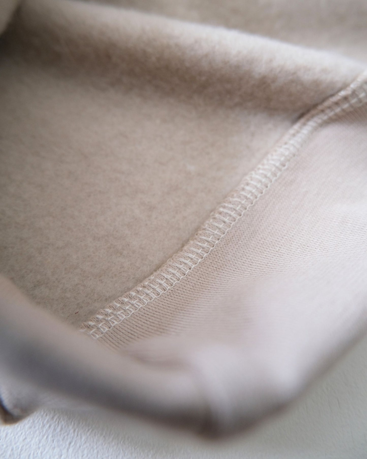 ROOTED SWEATSHIRT