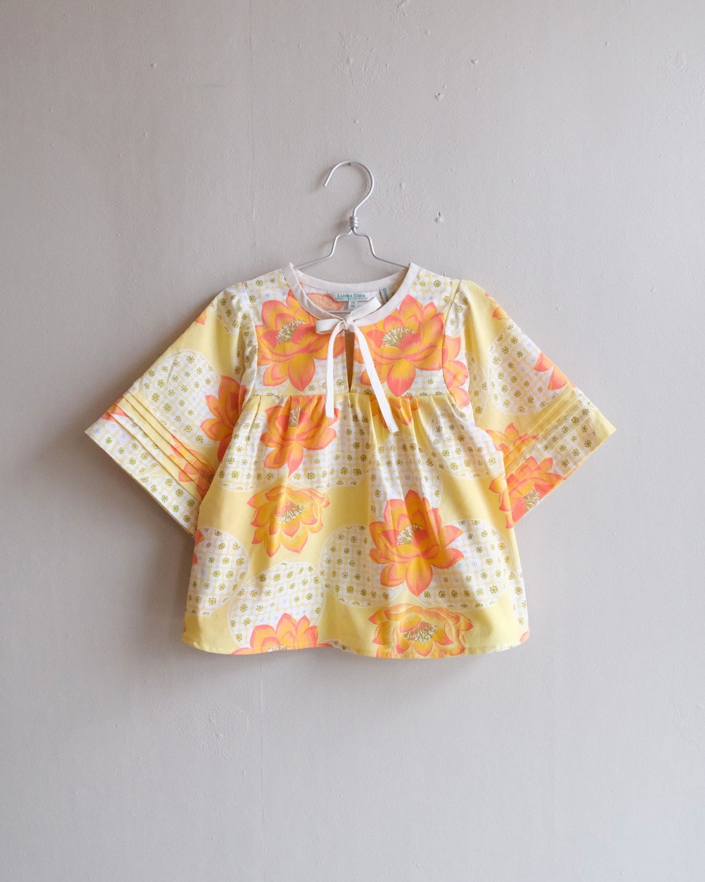 BLOUSE size 110/116
