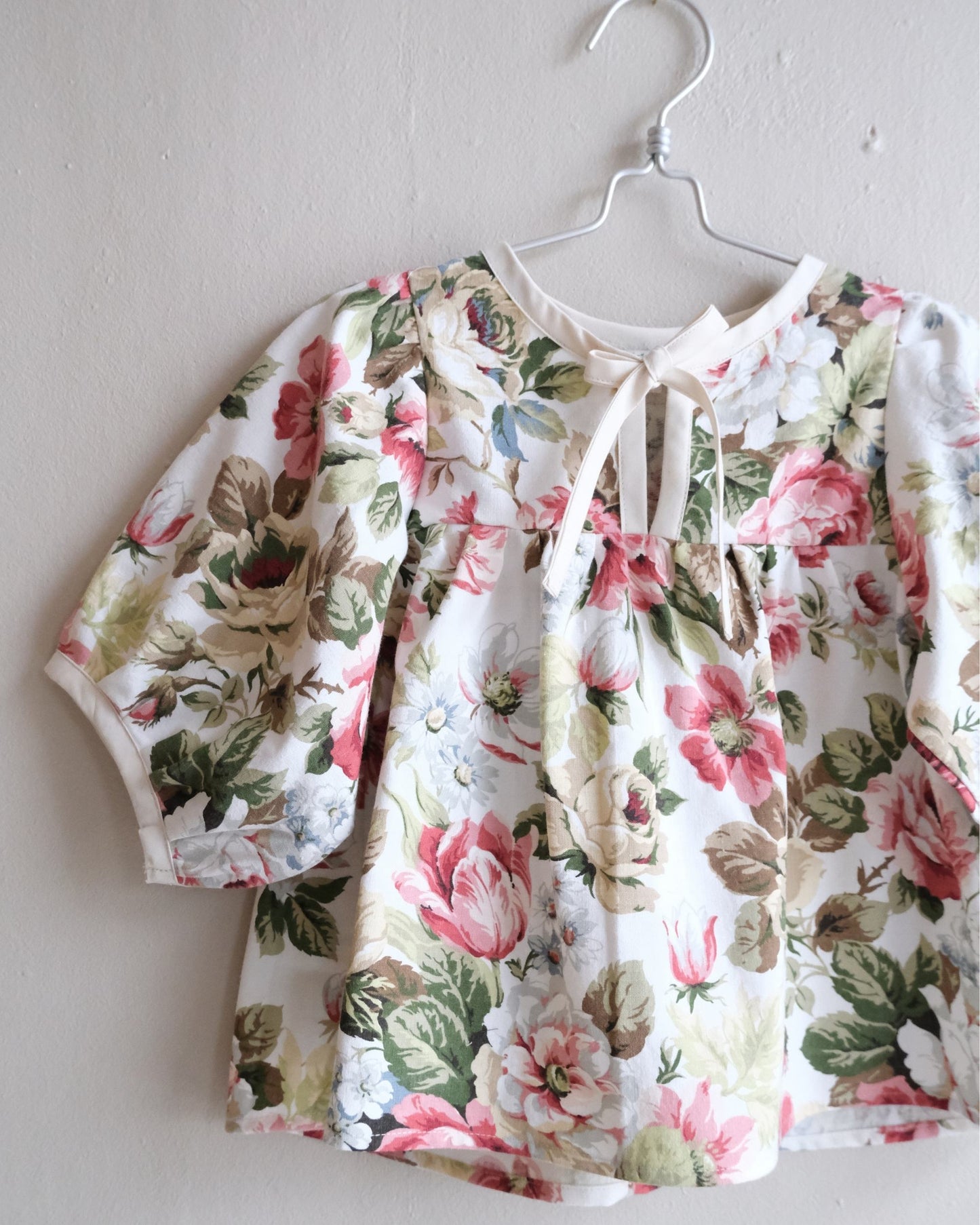 BLOUSE size 98/104
